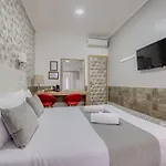 Domus Pietro Roma
